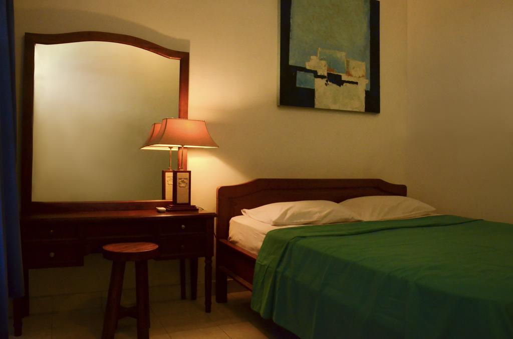 Little Pond Homestay Sanur Exterior foto